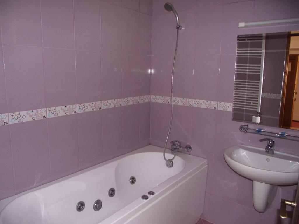 Hotel Flormang Craiova Habitación foto